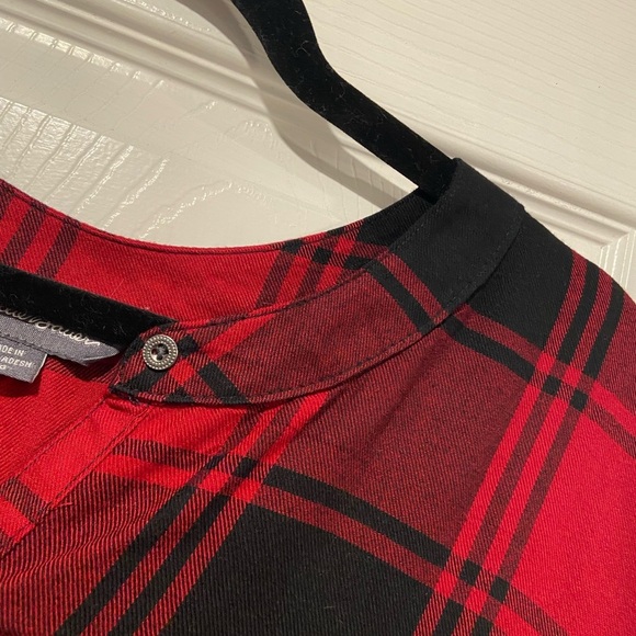 NWT Eddie Bauer Size L Red Black Soft Plaid Flannel Button Collarless Tunic Top - Picture 11 of 15